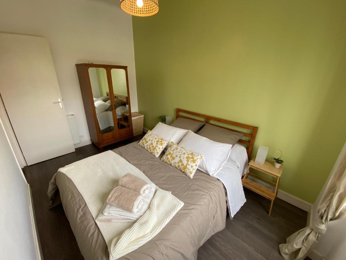 Appartement Spacieux Avec Balcon Et Parking Брест Экстерьер фото