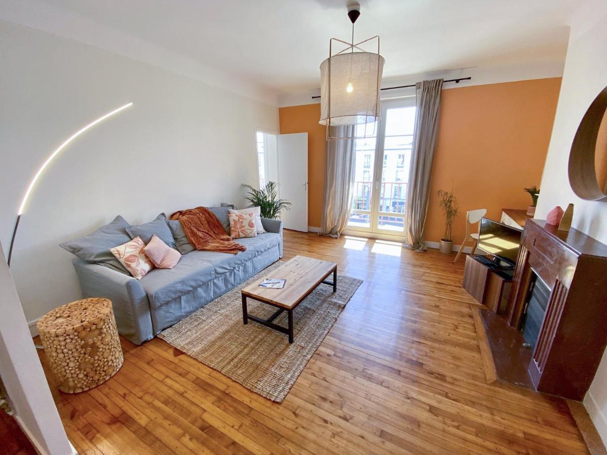 Appartement Spacieux Avec Balcon Et Parking Брест Экстерьер фото
