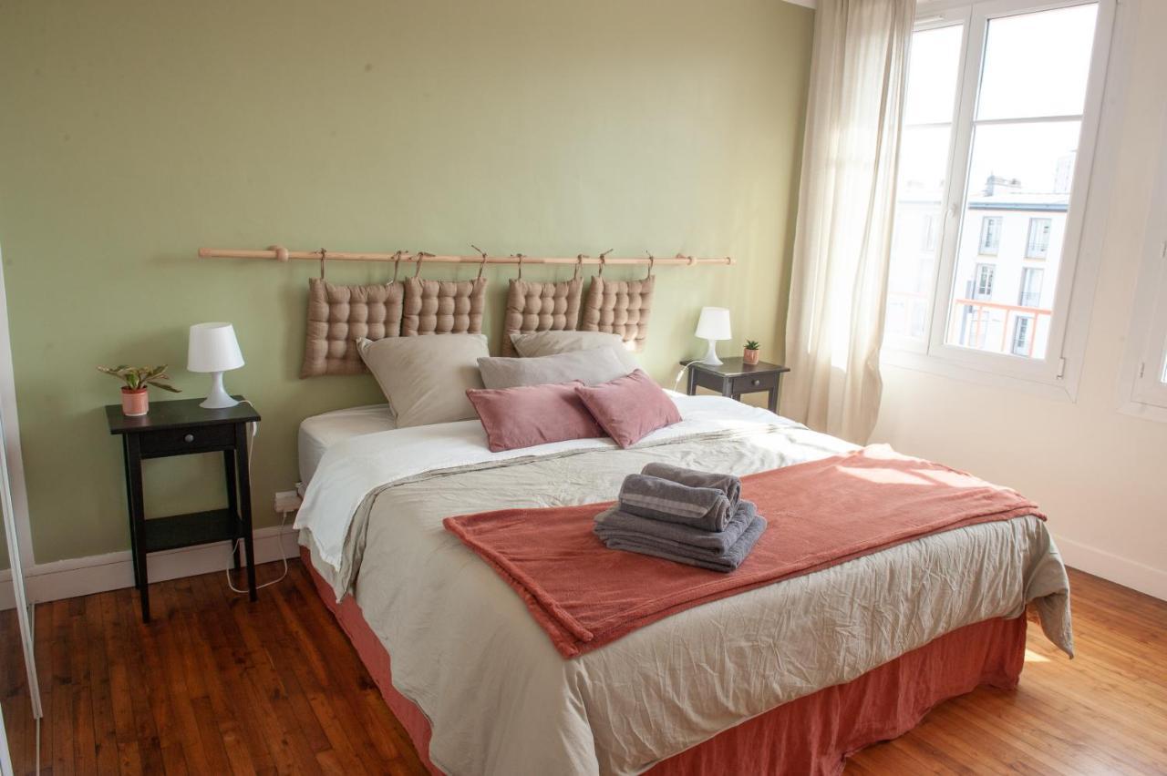 Appartement Spacieux Avec Balcon Et Parking Брест Экстерьер фото
