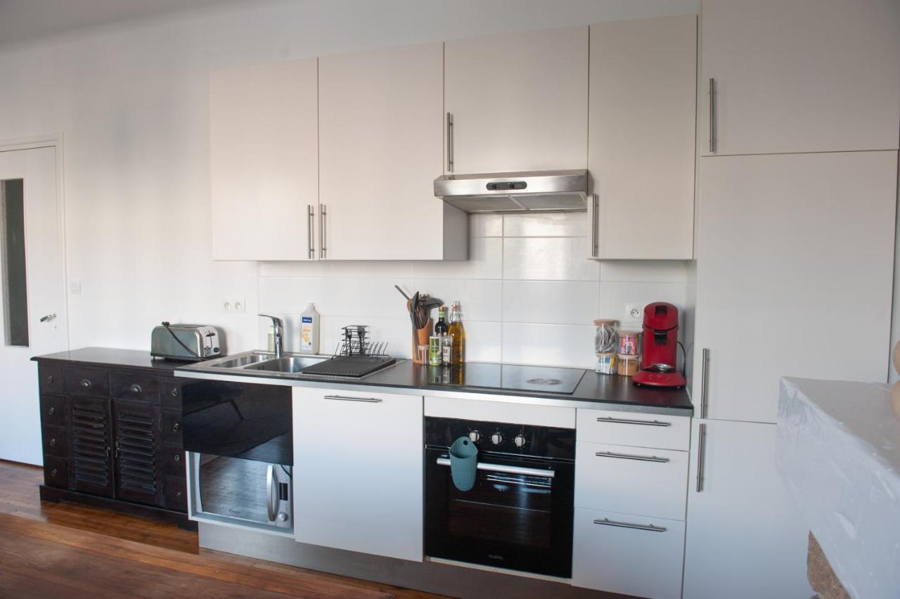 Appartement Spacieux Avec Balcon Et Parking Брест Экстерьер фото